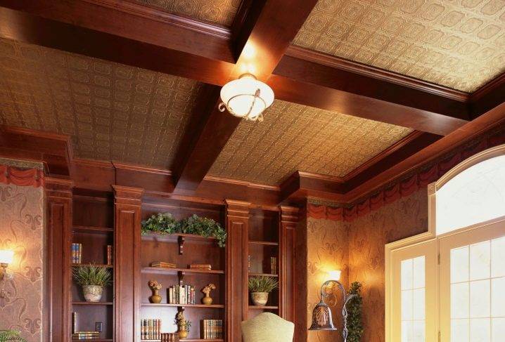 Какой потолок лучше сделать в квартире: плюсы и минусы покрытий, варианты отделки
