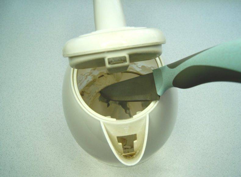 Как почистить чайник содой (отмыть электрочайник) — от накипи, чистка, как удалить