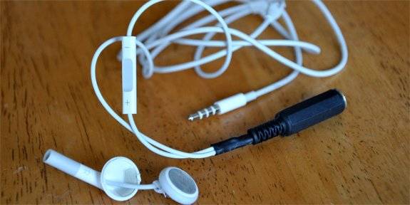 Что делать, если не работает один наушник: причины и помощь - faq от earphones-review????