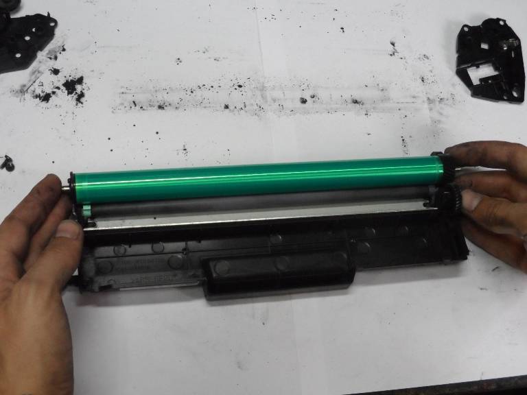 Как почистить фотобарабан (фотовал) лазерного принтера своими руками?