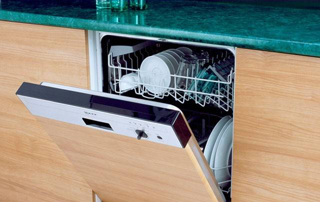 Как правильно выбрать посудомоечную машину: 10 критериев для покупателя + рейтинг лучших моделей по ценовой категории