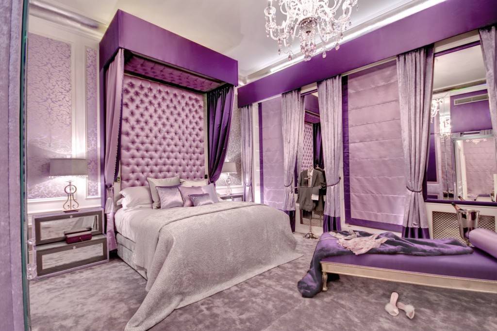 Интерьер в фиолетовых тонах: сочетания, обзор по комнатам, 70 фото