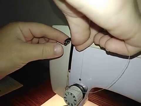Почему рвется нитка в швейной машинке верхняя