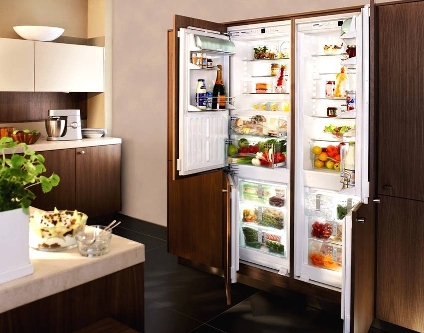 Шкаф под встроенный и обычный холодильник: как выбрать или сделать своими руками