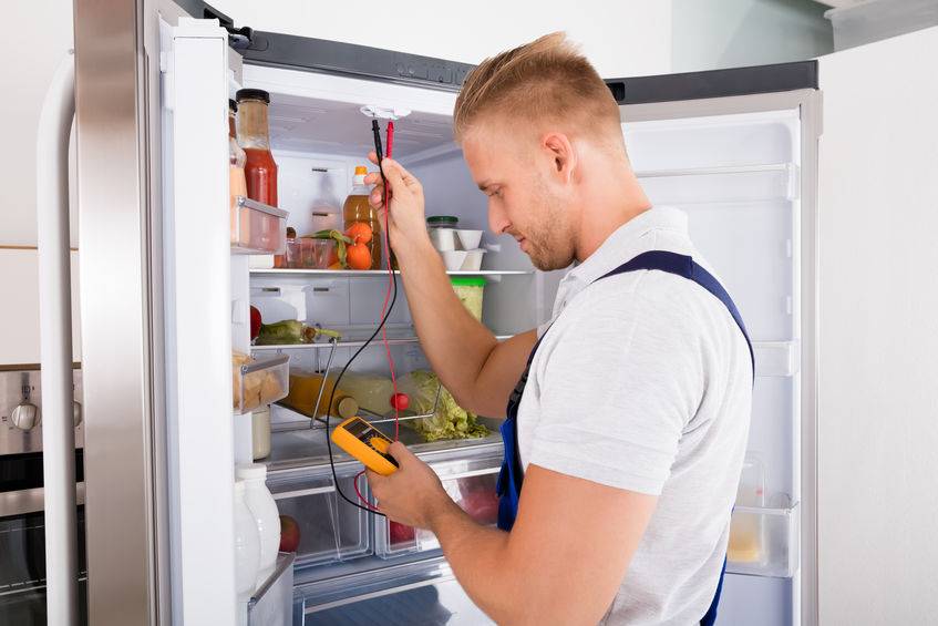 Почему холодильник красят в белый цвет