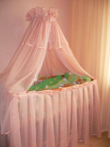 Балдахин на детскую кроватку: полезные рекомендации, выкройка и пошив изделия своими руками