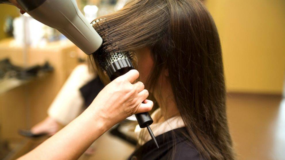 Выпрямление волос без утюжка: механические, химические и народные способы