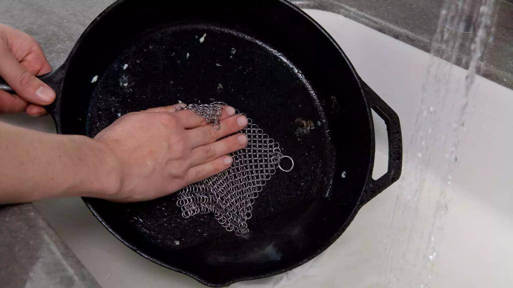 Как почистить кулер для воды в домашних условиях внутри и снаружи, как часто мыть диспенсер