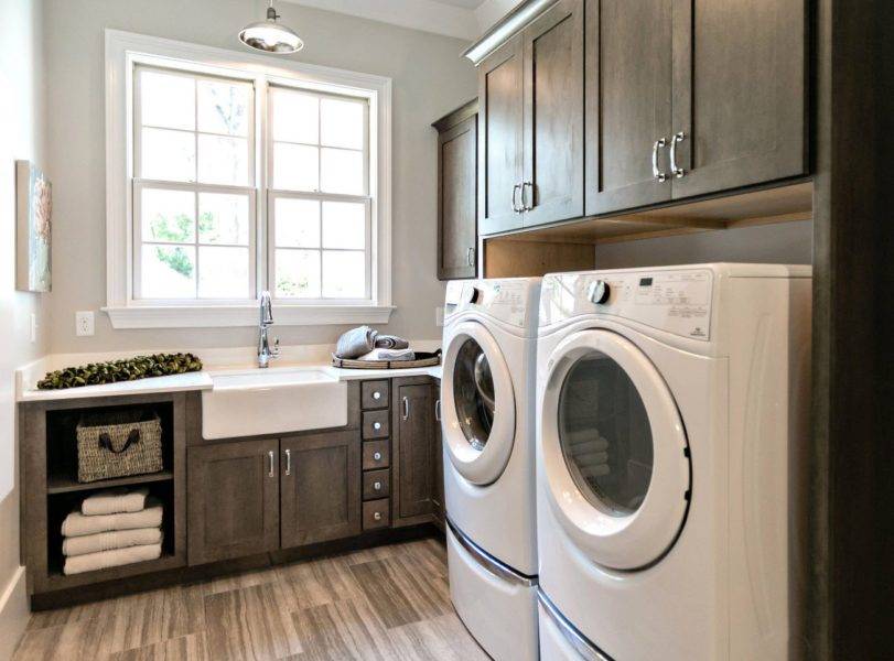 Куда поставить стиральную машину в квартире?